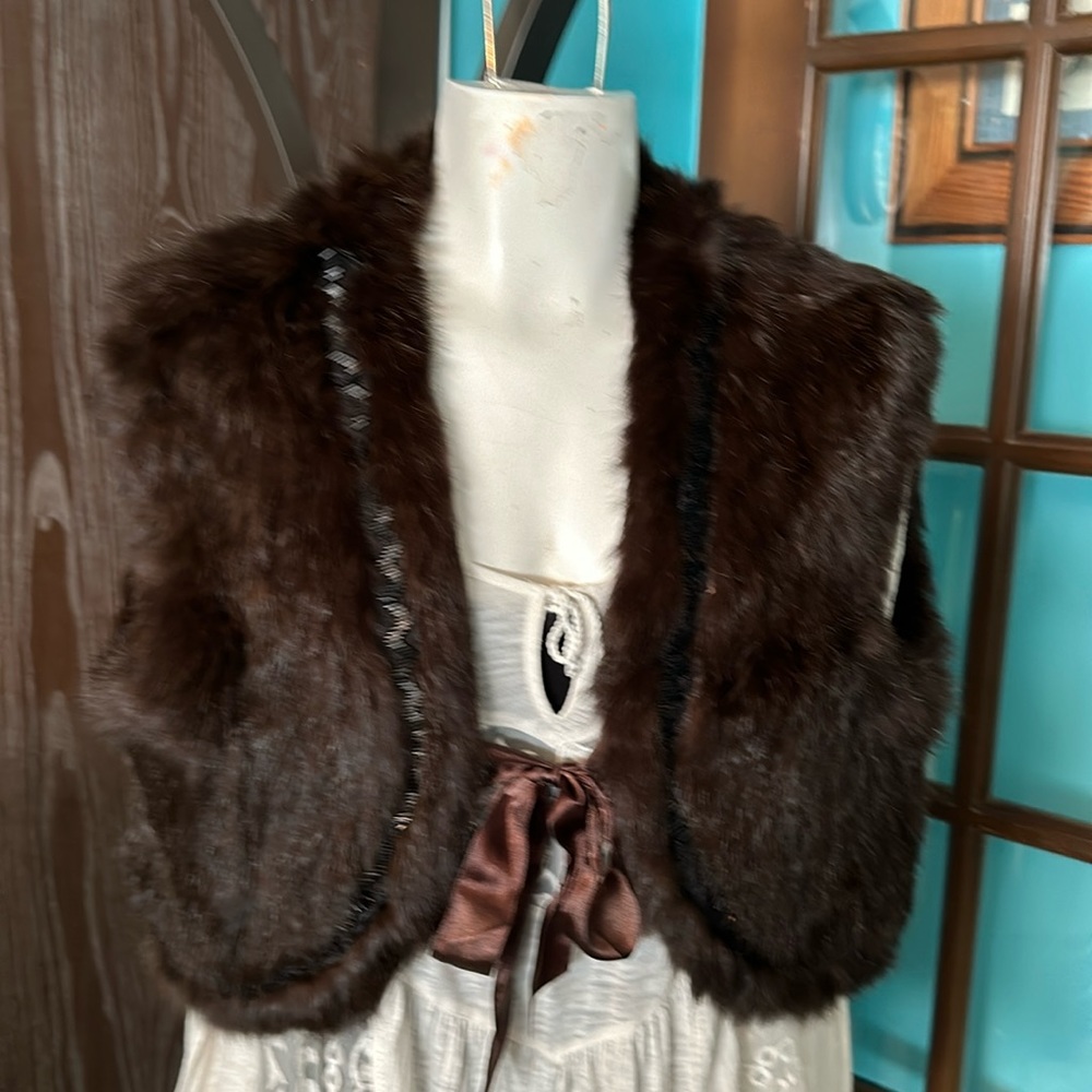 Rabbit fur vest medium